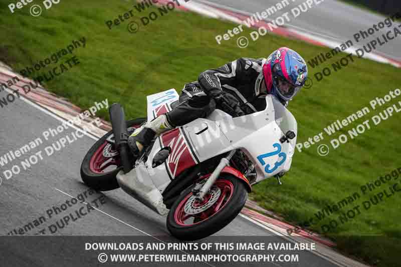 donington no limits trackday;donington park photographs;donington trackday photographs;no limits trackdays;peter wileman photography;trackday digital images;trackday photos